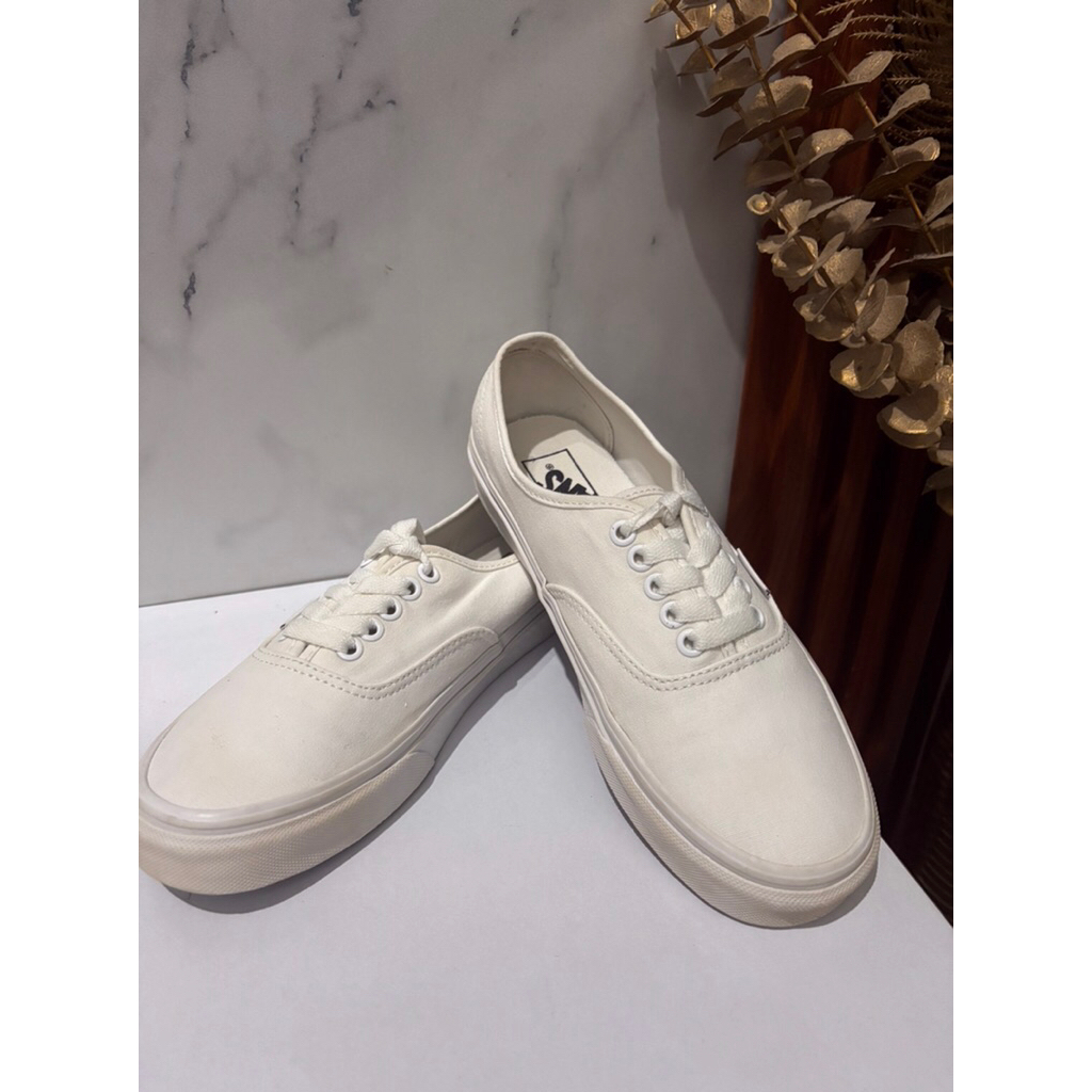 sepatu vans putih original second