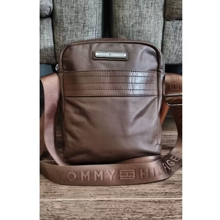 Tas slempang Tommy Hilfiger (second)