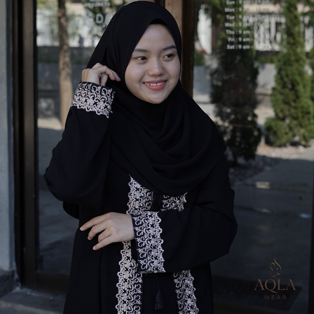 Abaya Fatimah by Aqla Wear - Gamis Polos Muslimah Full Hitam Simple Adem & Ringan