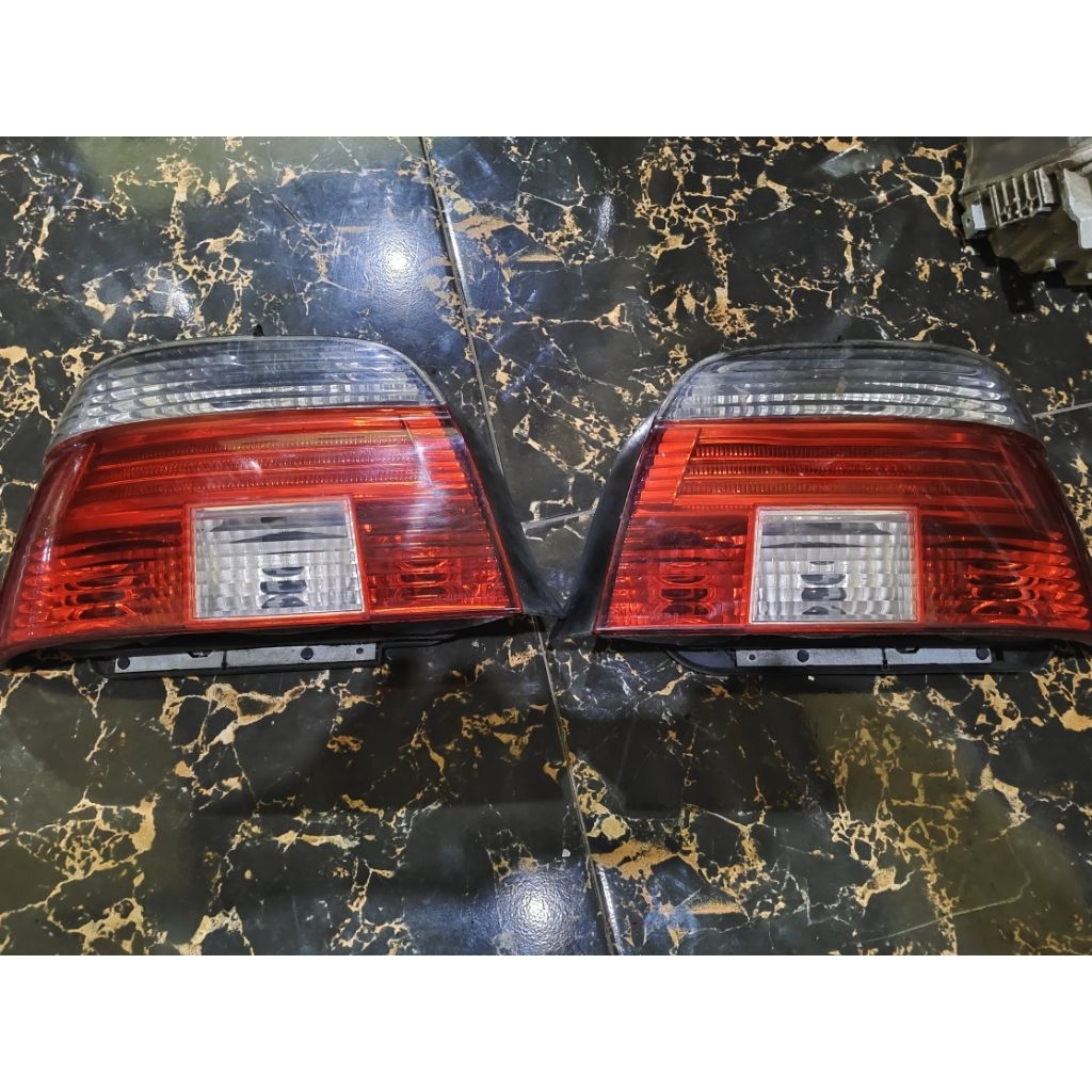 stop lamp lampu belakang bmw E39 kanan kiri original