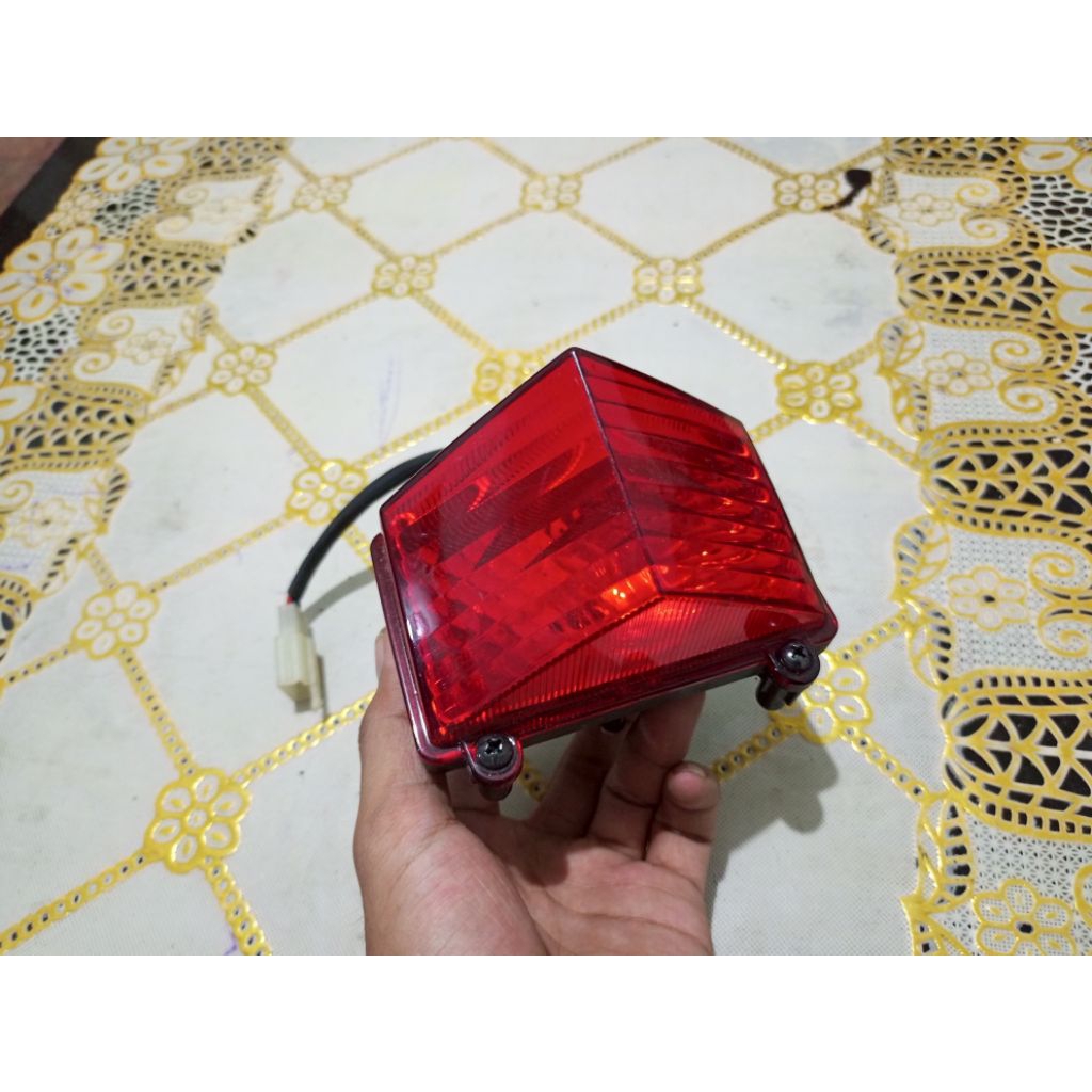 Lampu Belakang KLX