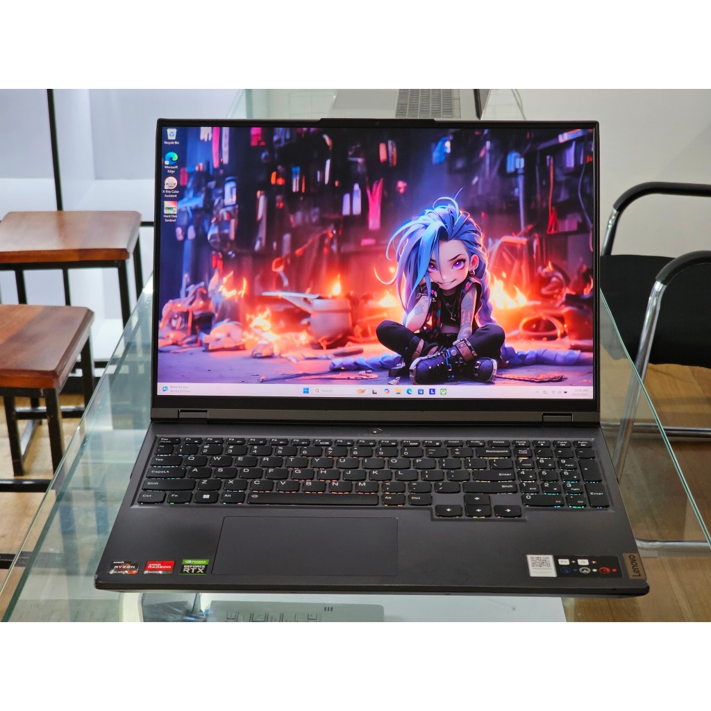 Lenovo Legion 5 Pro AMD Ryzen 7 5000 Series Ram 32 GB SSD 1 TB RTX 3070 2K 165 Hz Premium Gaming dan