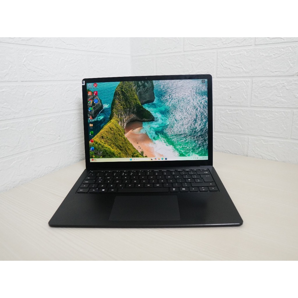 Microsoft Surface Laptop 4 | Intel Core i7-1185G7 | RAM 32/1024 SSD | Intel Iris Xe Graphics