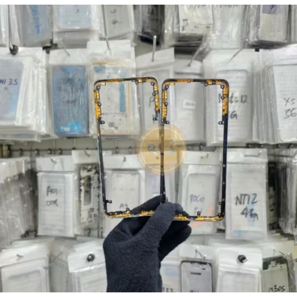 Bezel Tutup Mesin - Tulang Tengah Bezel Vivo Y100