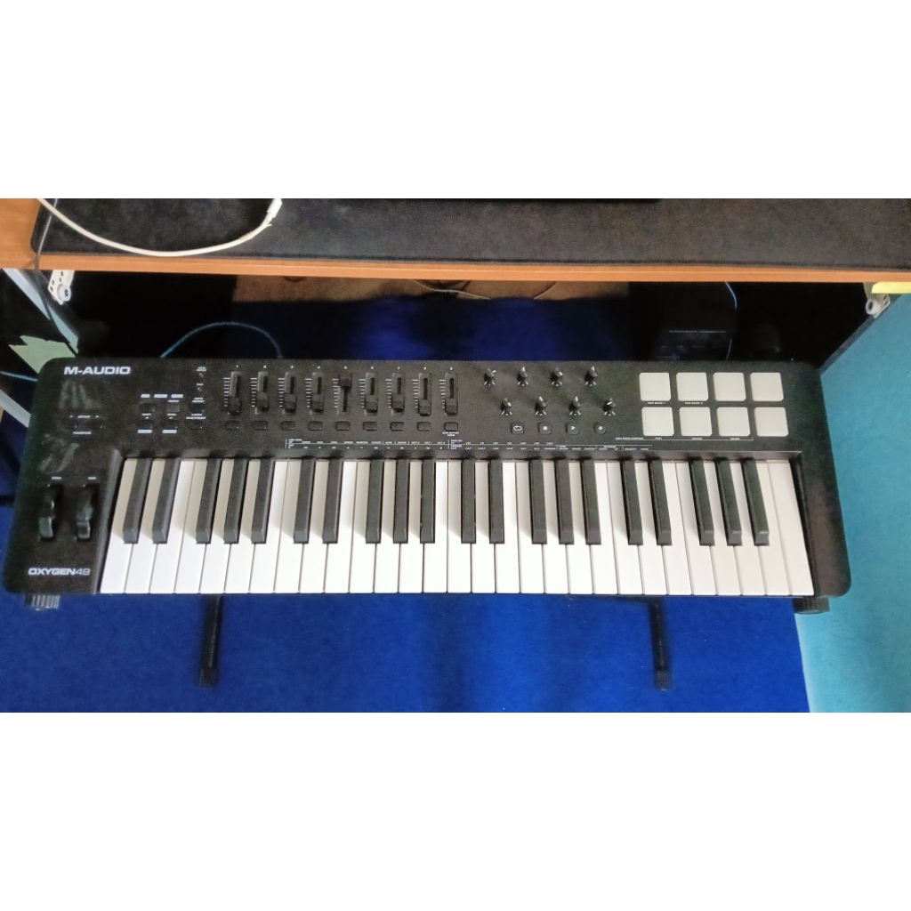 M-AUDIO OXYGEN 49 Midi Controller