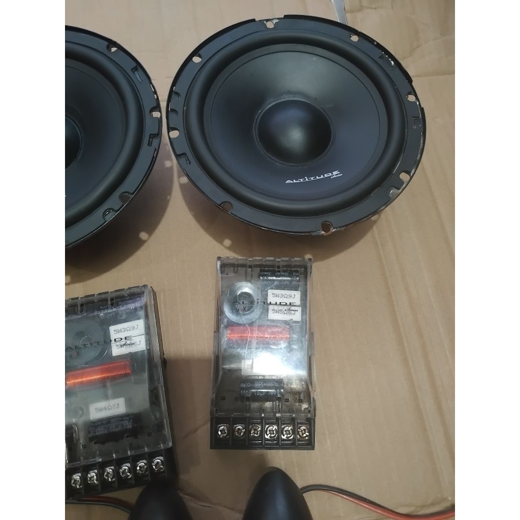 Speaker 2 way vox altitude