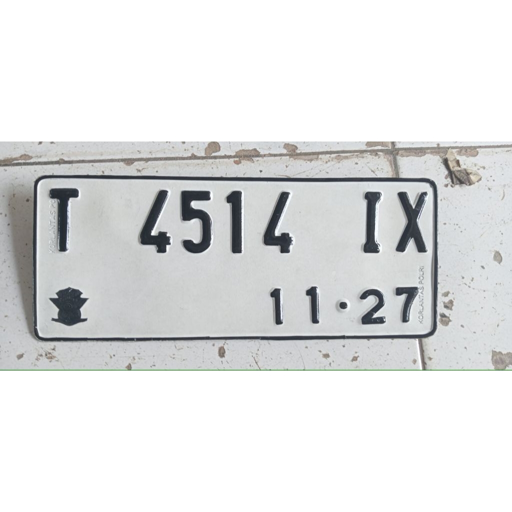 plat nomer baut tanam motor