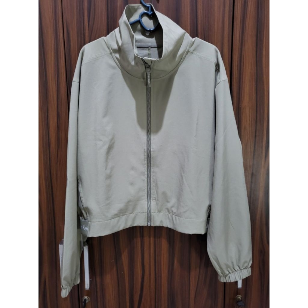 PRELOVE JKT Calvin klein