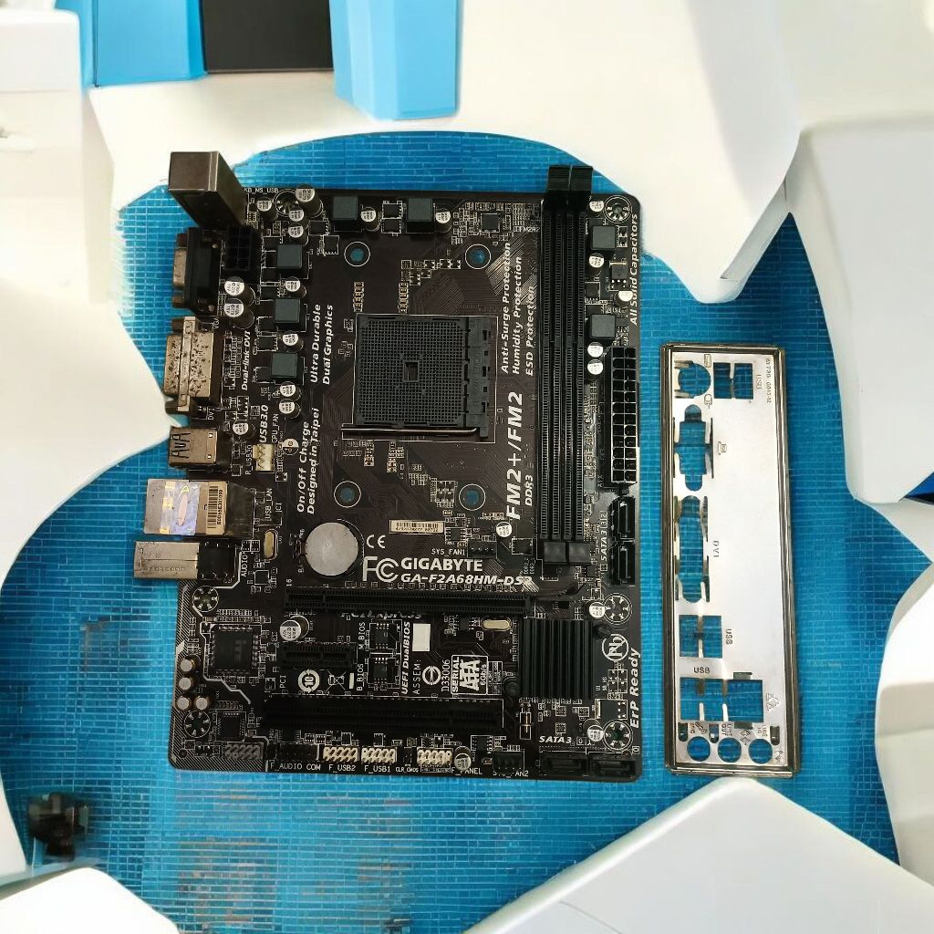MOTHERBOARD / MOBO GIGABYTE FM2/FM2+ DUALBIOS GA-F2A68HM-DS2