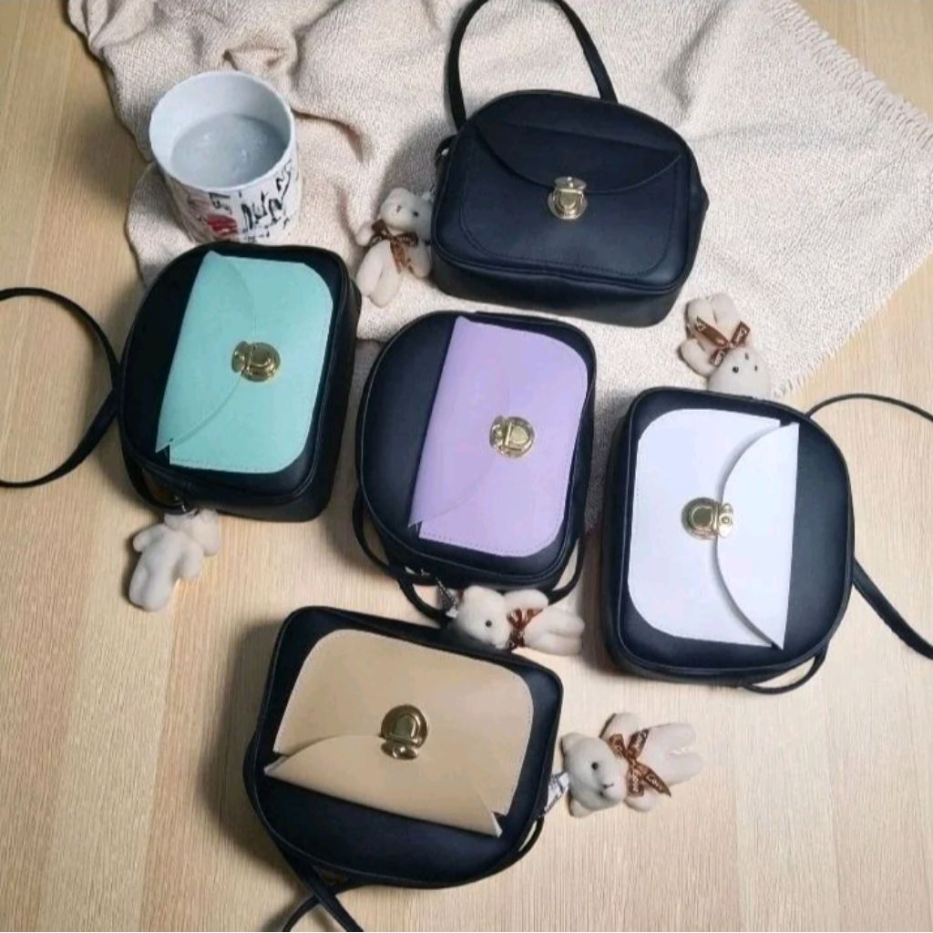 TAS DORAEMON || Tas bahu wanita kekinian. tas kantong saku Doraemon Slingbag