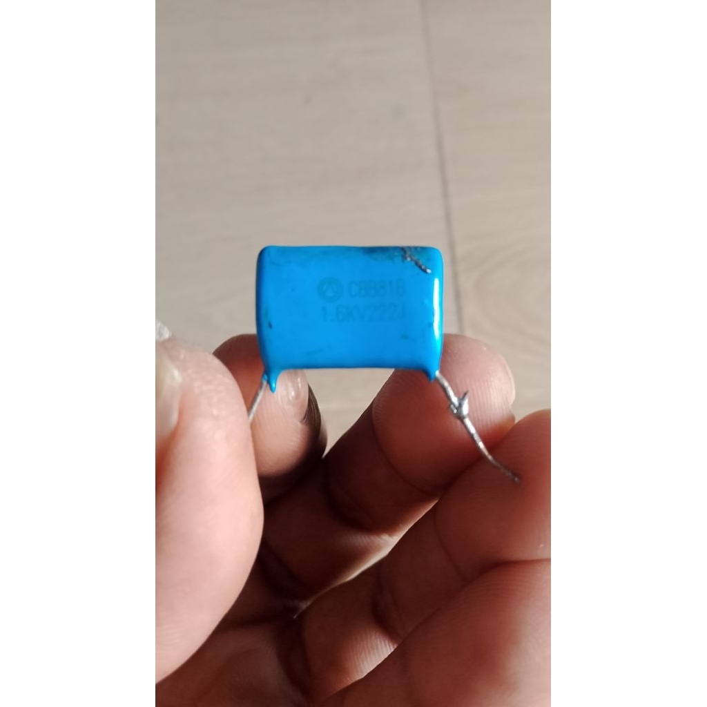 capasitor milar cabutan tv 222 j /1600 vol