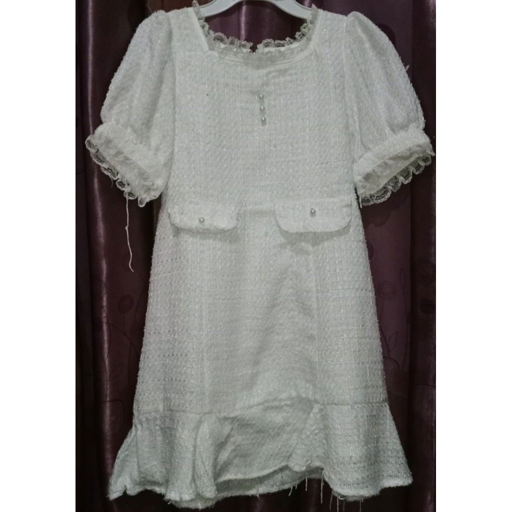 preloved dress putih cottagecore coquette ruffle