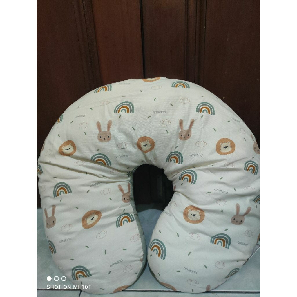 PRELOVED-Bantal Menyusui Omiland