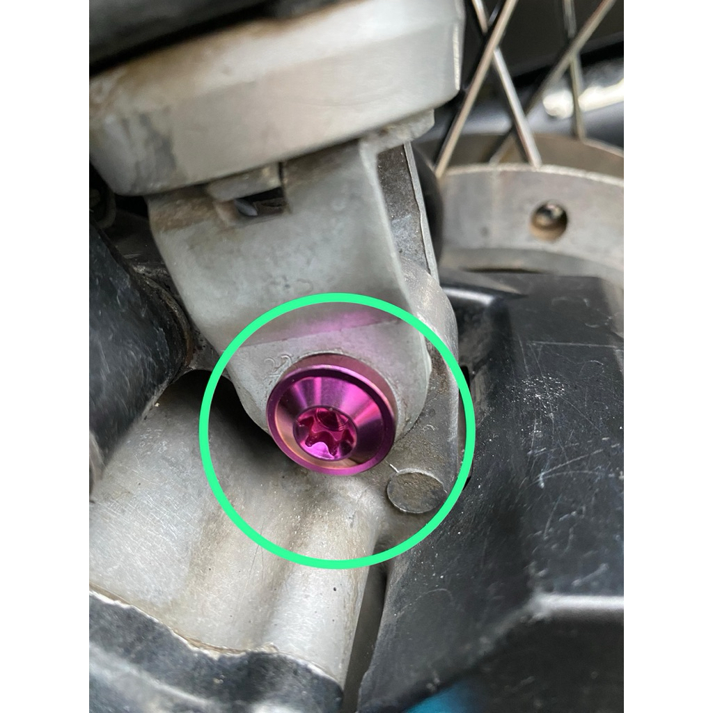 baut titanium shock belakang vario beat mio