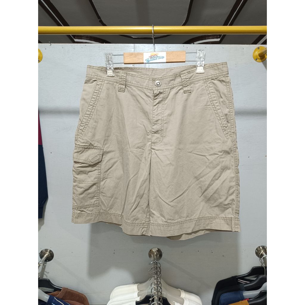 Celana pendek cargo columbia