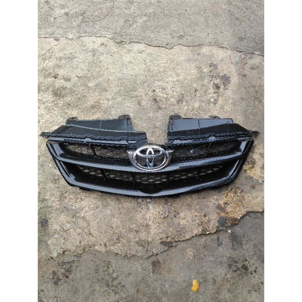 grill bemper depan xenia avanza 2006-2011 ori