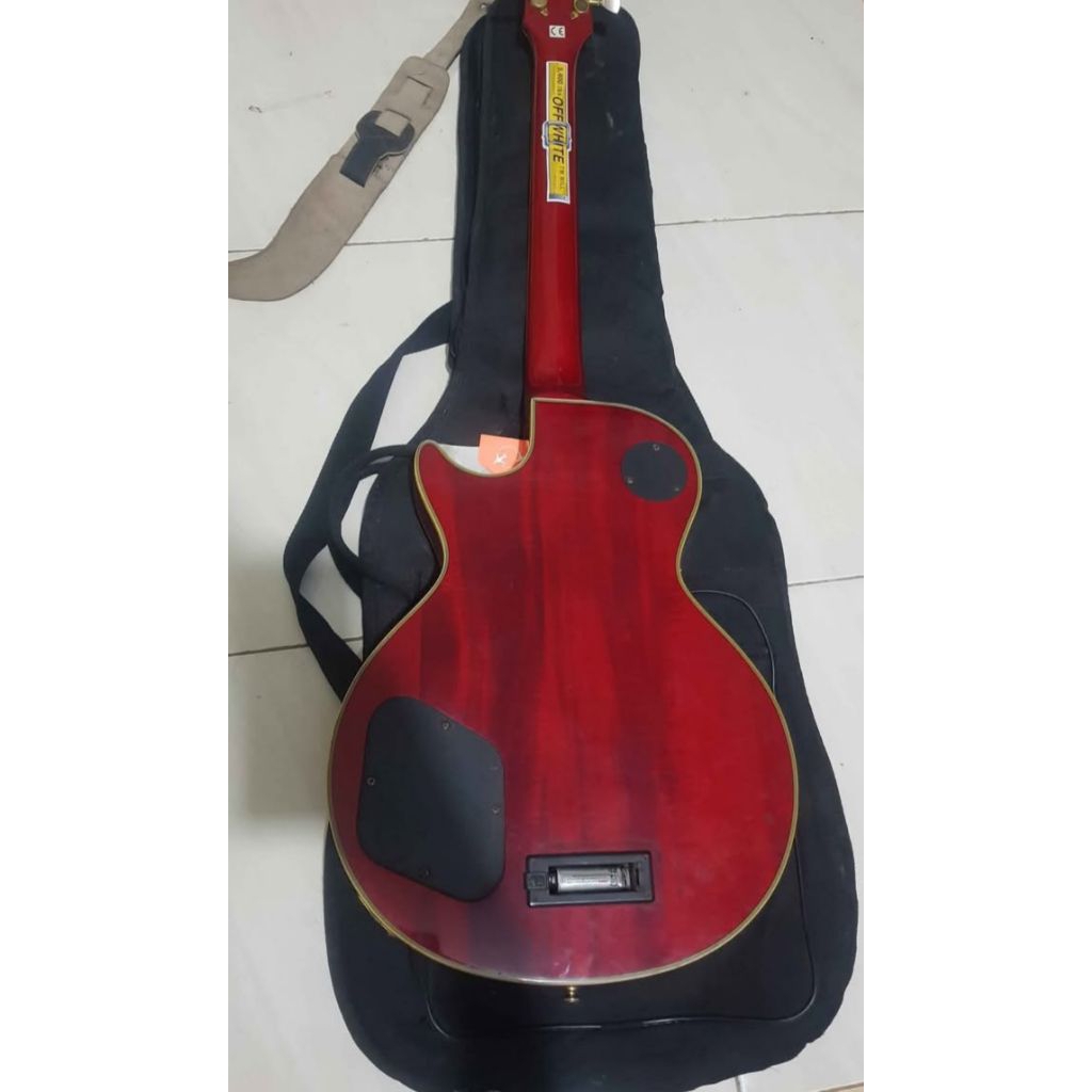 gitar listrik les paul bekas apa adanya seperti di foto
