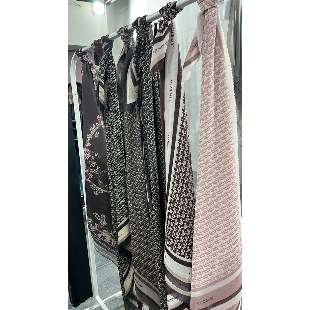 SYLMI BASIC MONOGRAM