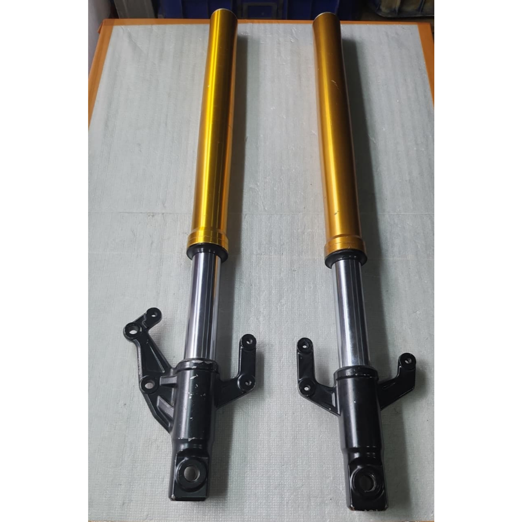 SHOCKBREAKER/SHOCK USD TANPA SEGITIGA YAMAHA R15 V3-V4 KODE YBK6 ORIGINAL