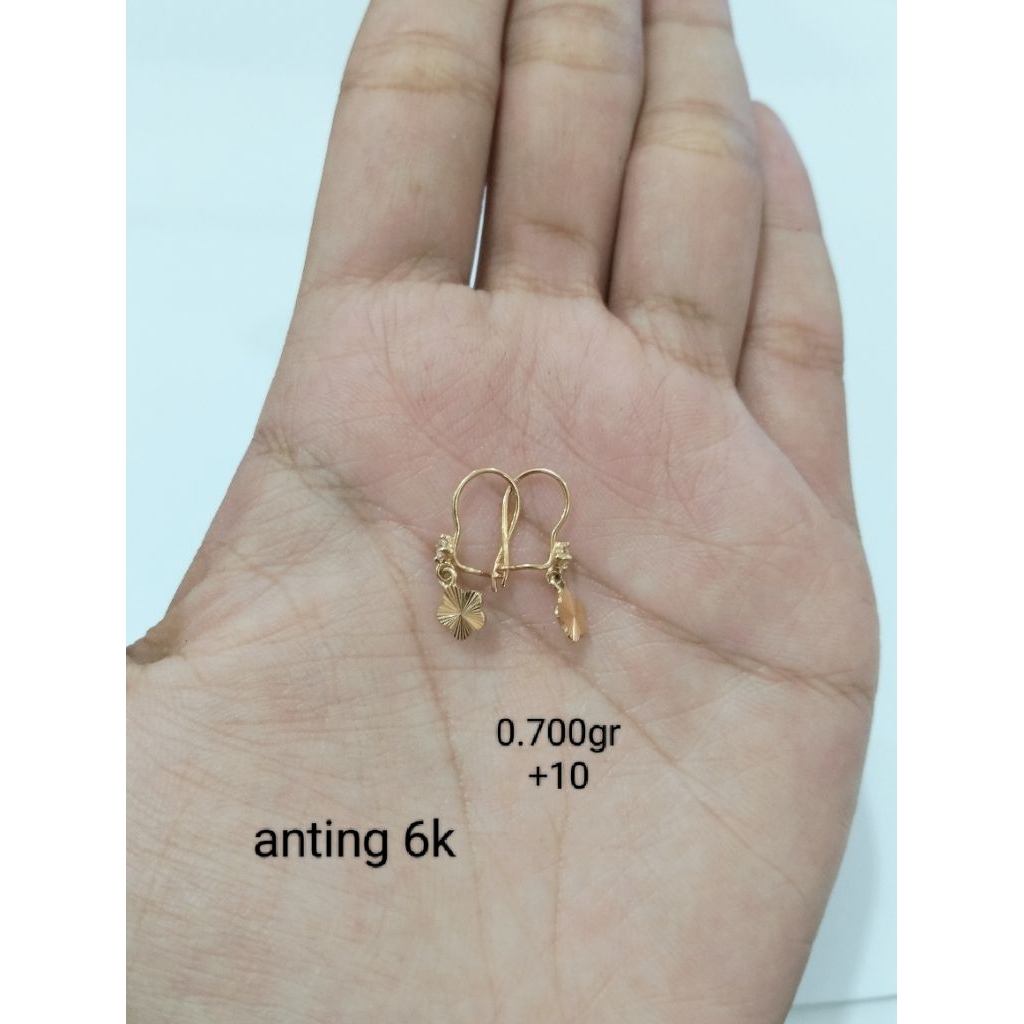 anting emas 6 karat