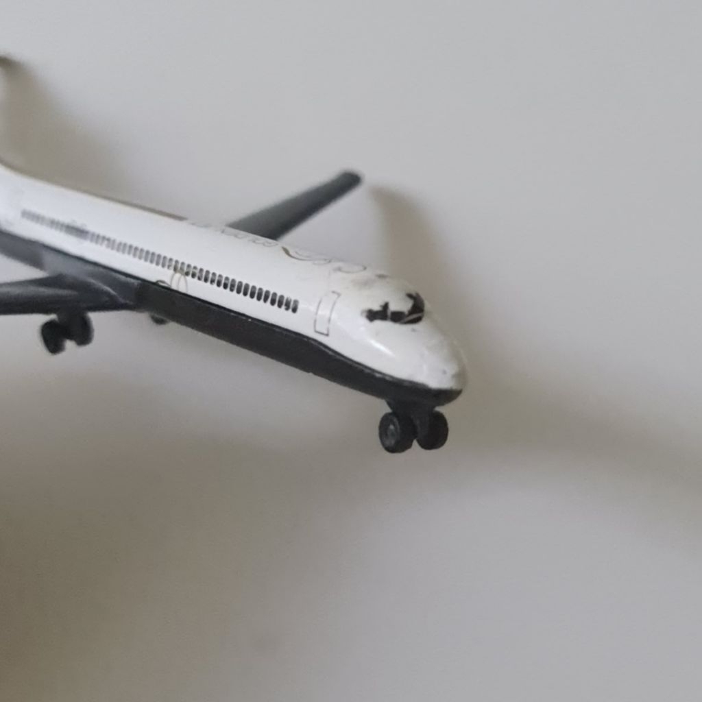 majorette douglas md 80 diecast pesawat