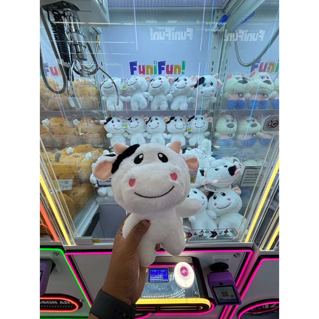 boneka capit funifun