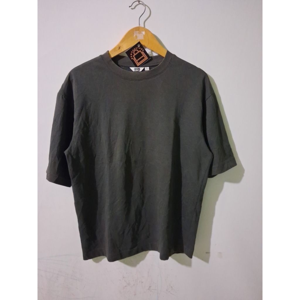 uniqlo tshirt airism ovs