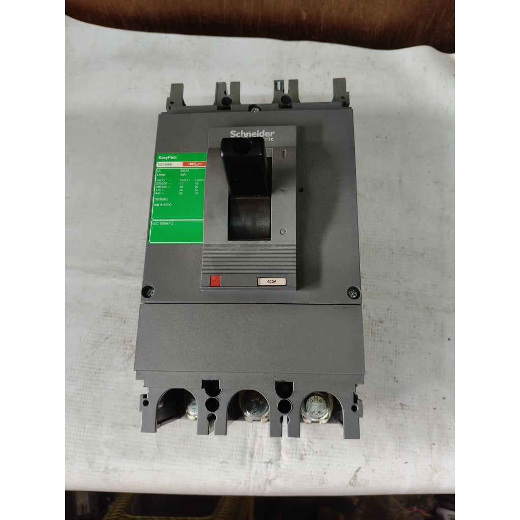 Mccb braeker Easy pact Schneider 400A