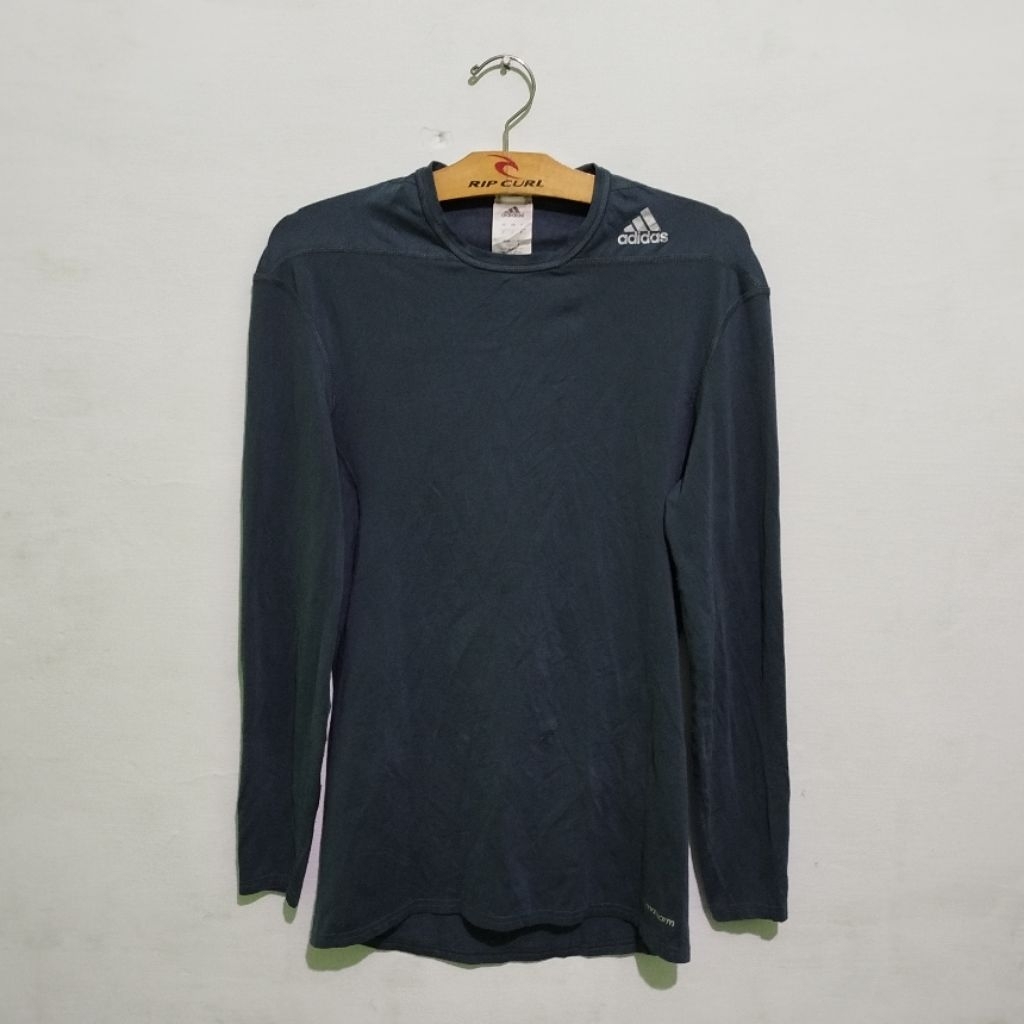 KAOS JERSEY RUNNING OLAHRAGA SPORT DRYFIT SIZE M/L SECOND