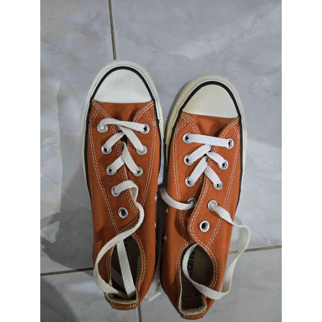 Sepatu Converse ori second