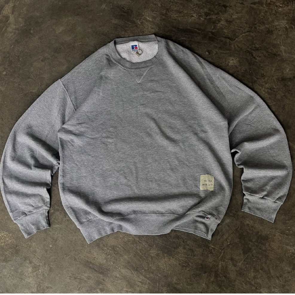 90’s — Russell Athletic crewneck blank (Grey)