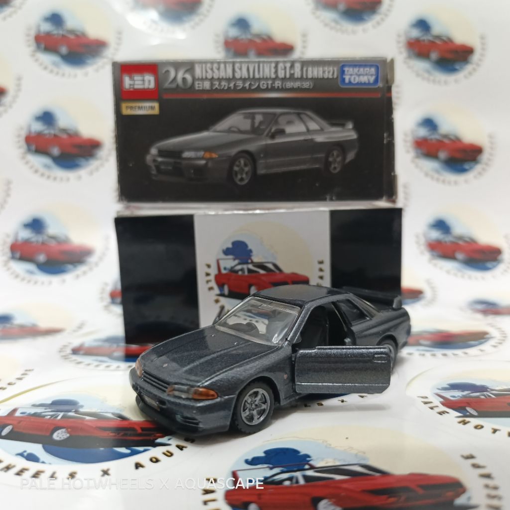 TOMICA PREMIUM NISSAN SKYLINE GTR R32 Hitam