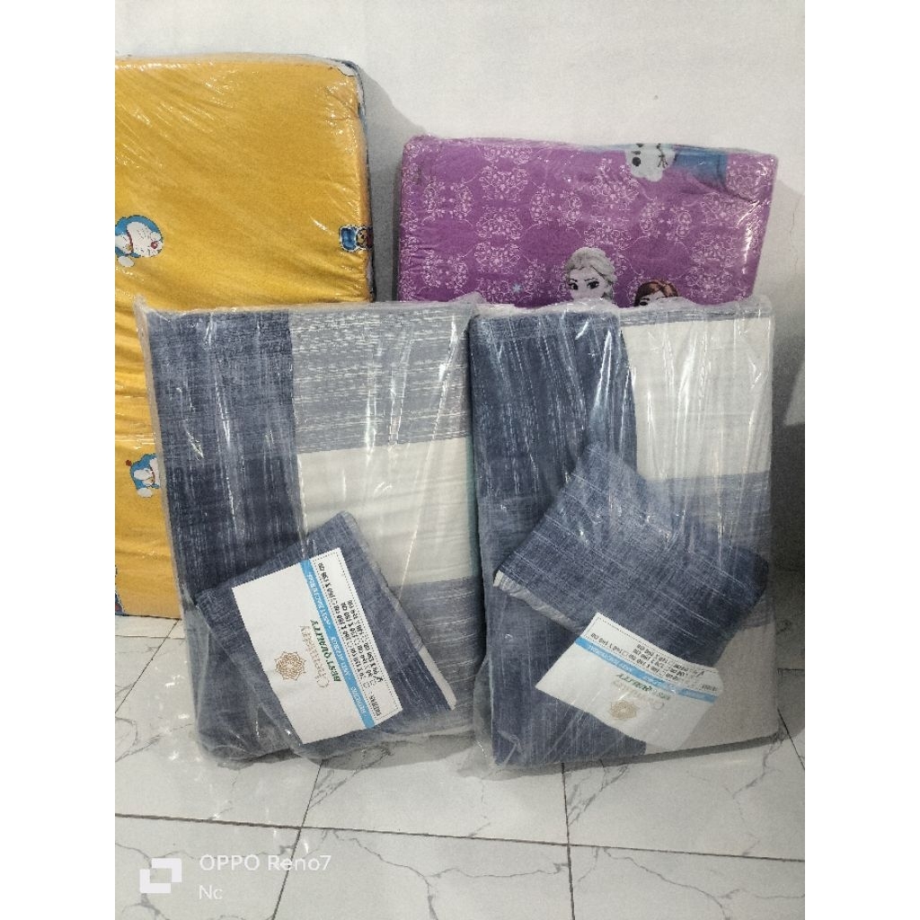 kasur lipat karakter