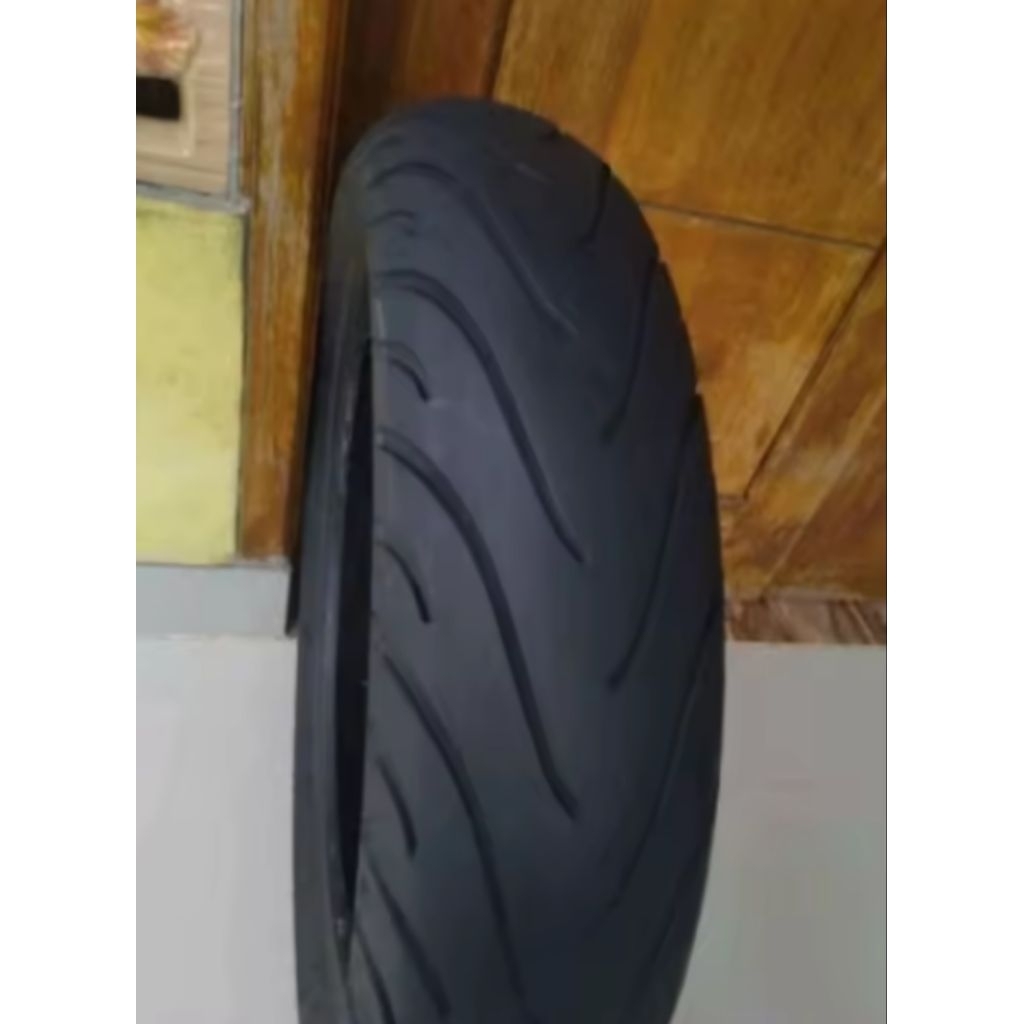 Ban  Michelin Ukuran  120/70-17 Tubles