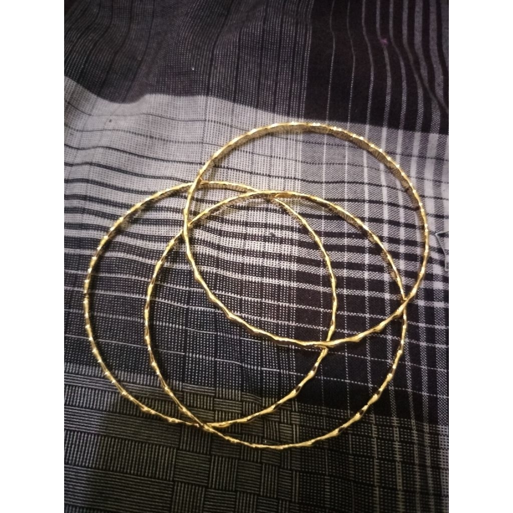 gelang ukir keroncong titanium isi 3pcs