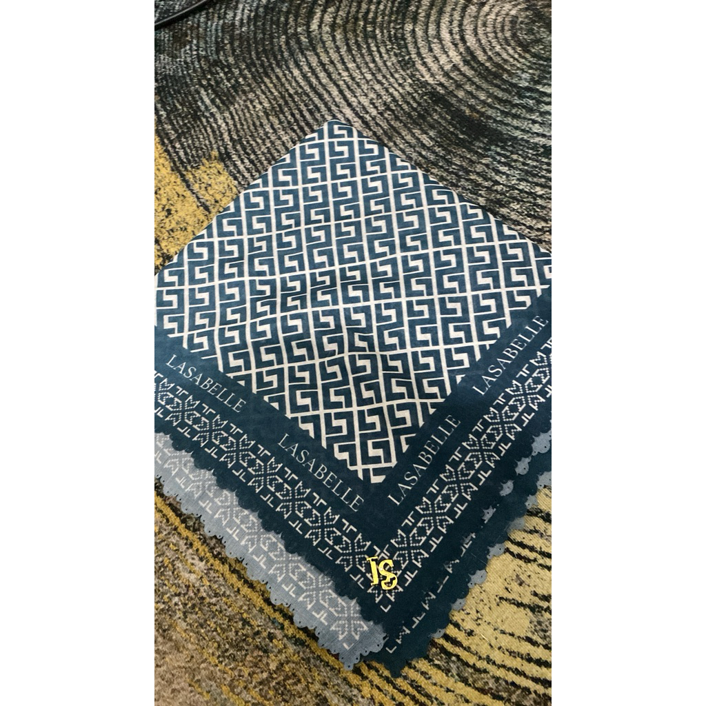 preloved scrav La sabelle