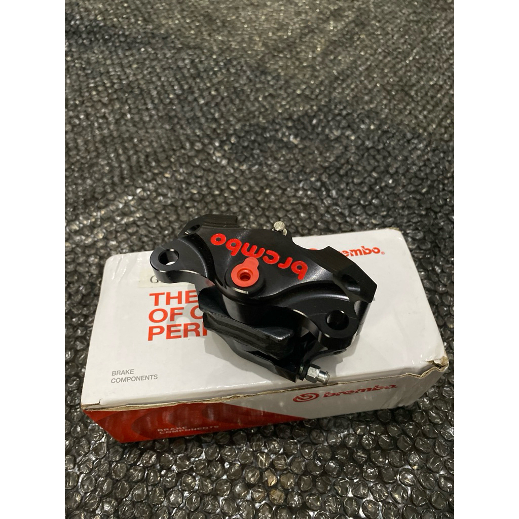 Kaliper 2p brembo butterfly grade A50 hitam