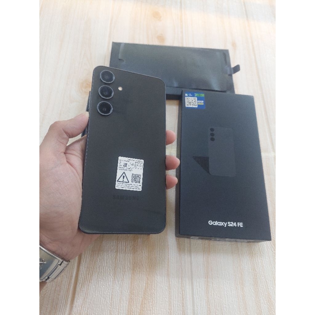 Samsung S24 FE 256 Gb Second Resmi