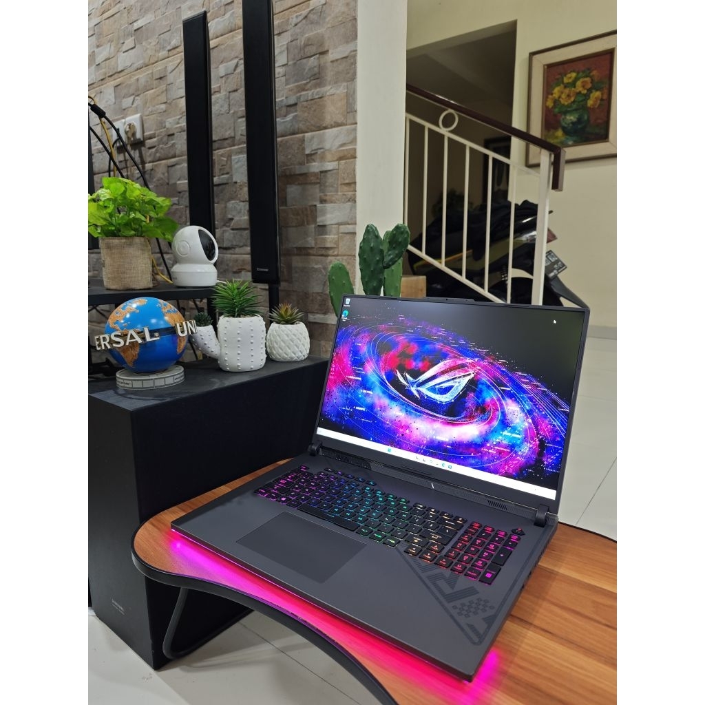 Laptop Asus ROG G814JI I9 13980HX RTX4070 8GB