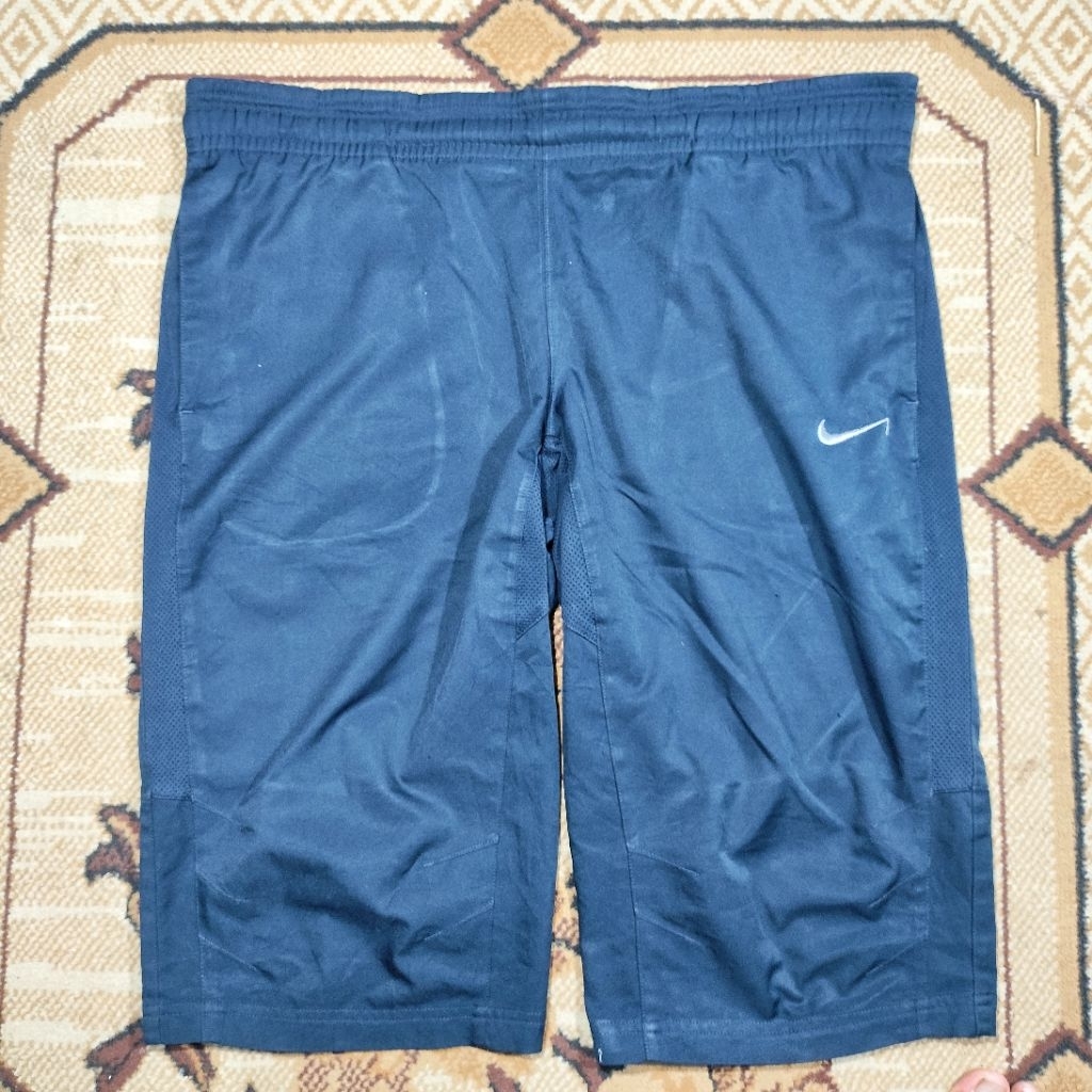 CELANA RUNNING LARI NIKE SECOND