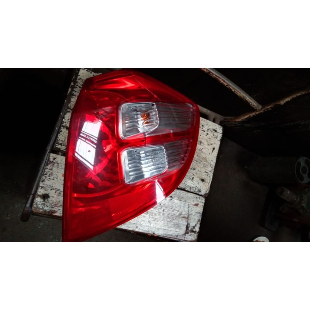 STOPLAMP JAZZ GE8 ORIGINAL THN 2008-2011, LAMPU BELAKANG JAZZ GE8 ORIGINAL, LAMPU REM GE8