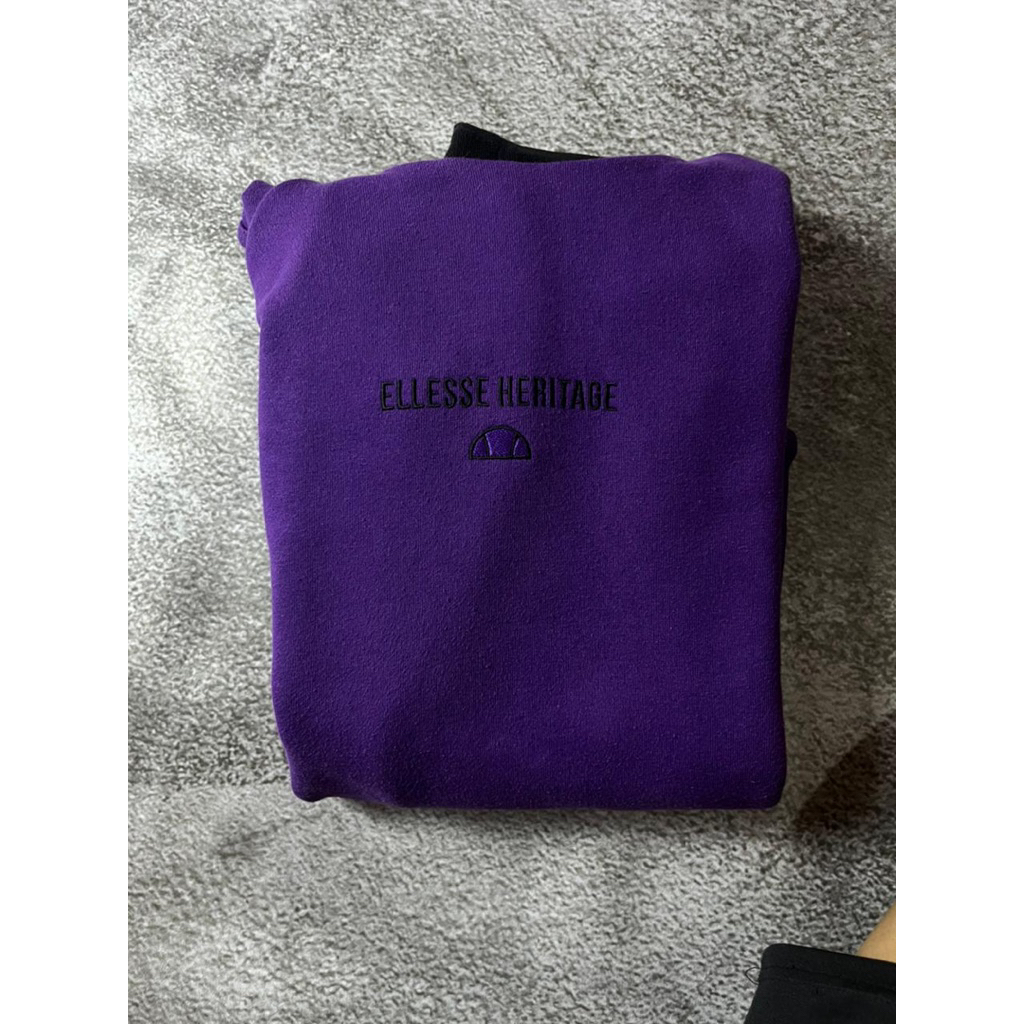 HOODIE #ELLESSE LIKE NEW SEPERTI BARU