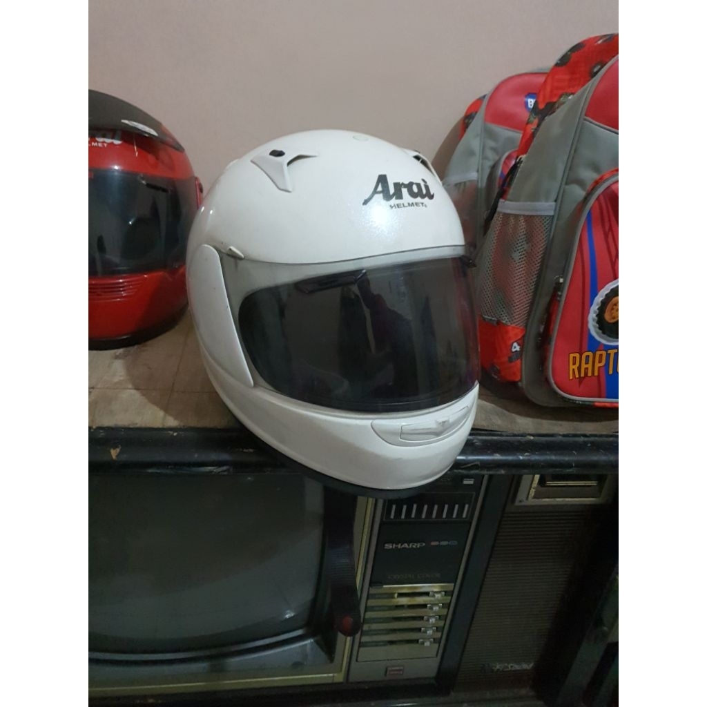 arai astro iq