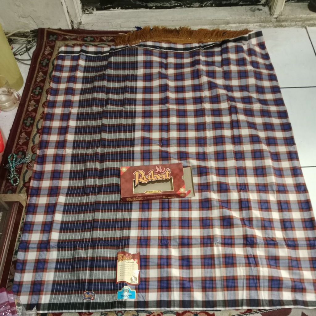 sarung jadul Rubat(baru)