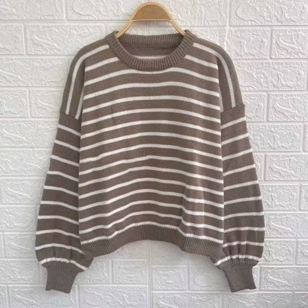 SWEATER RAJUT SALUR