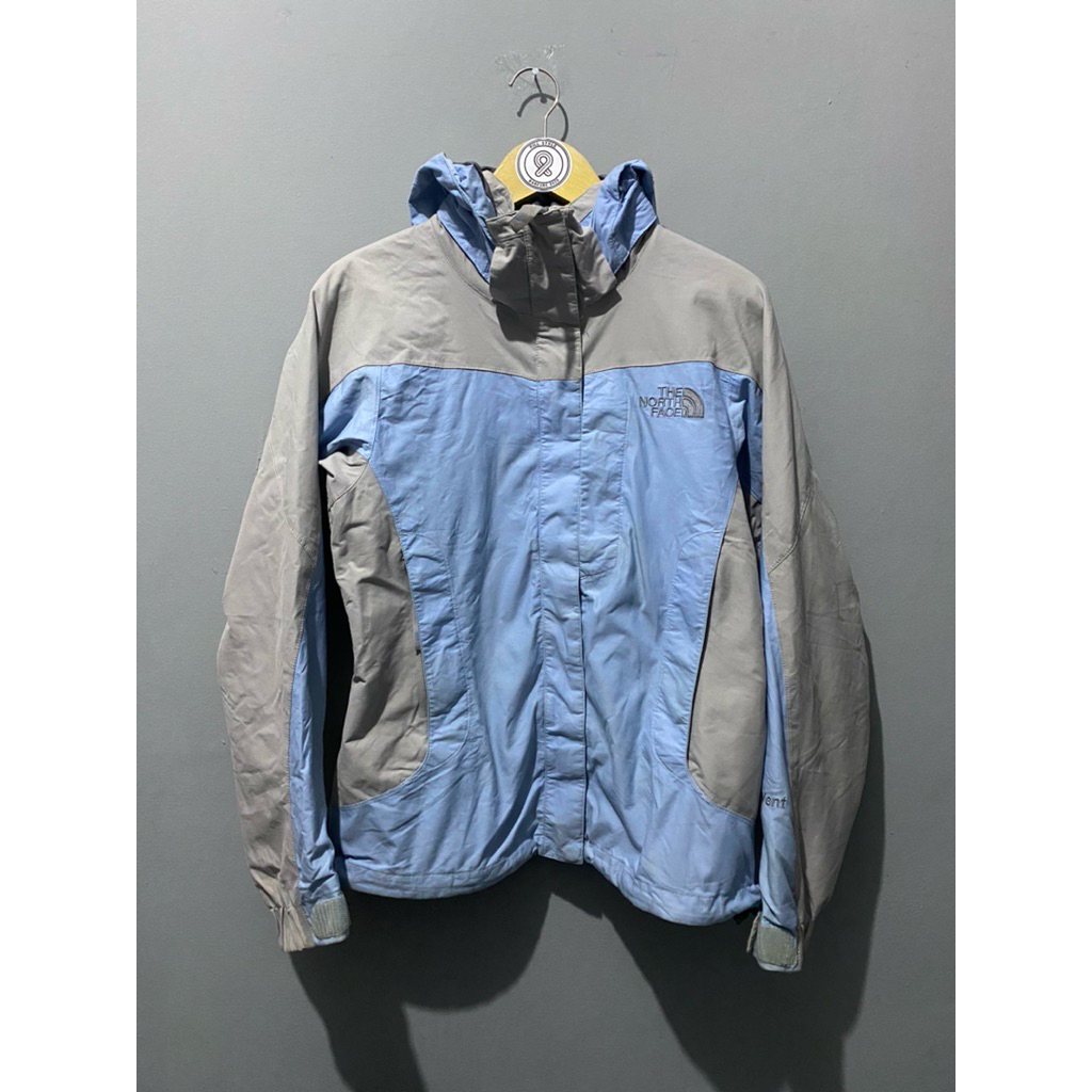 tnf hyvent snowboard