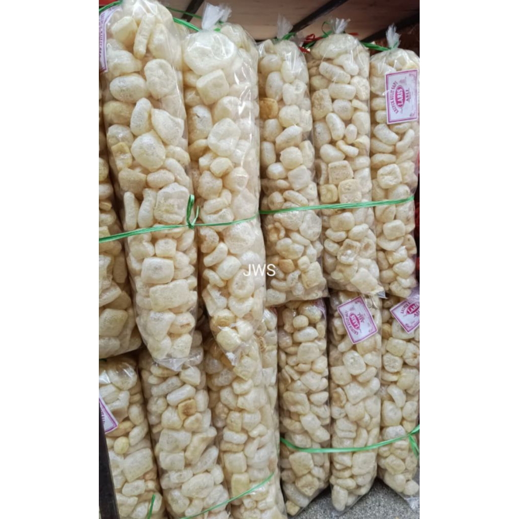 Dorodok kerupuk kulit sapi