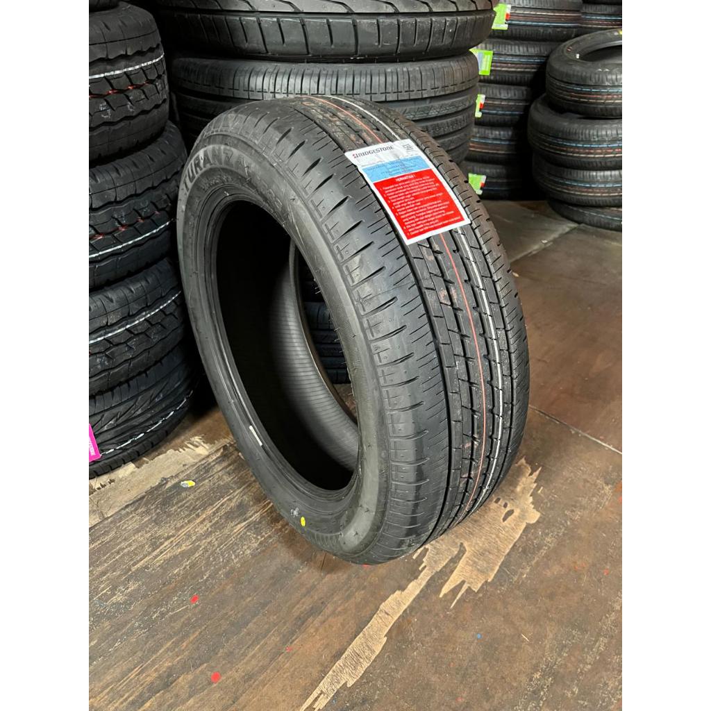 Ban Mobil Bridgestone Turanza ER33 215 55 R17 17 ER 33 Venturer HRV Juke