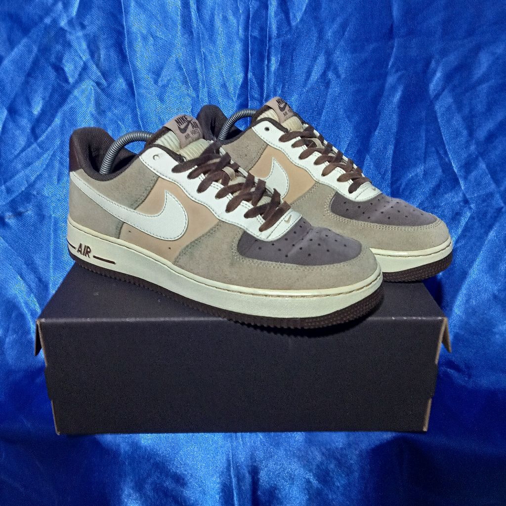 NIKE AIR FORCE ONE Sepatu Pria Sneakers