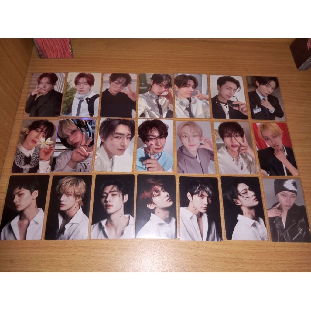 [Ready Stok] Photocard Enhypen Official (Jungwon, Heeseung, Jay, Jake, Sunghoon, Sunoo, Ni-Ki) Dimen